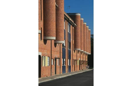 Edifici residenziali 

LocalitÃ  Ruffolo - Siena

(1997)