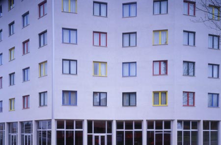 Residenza Universitaria  
Quartiere S. Miniato - Siena
(2001)