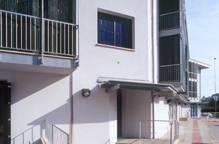 Edifici residenziali
Area ex Salcis - Siena
(2002)
