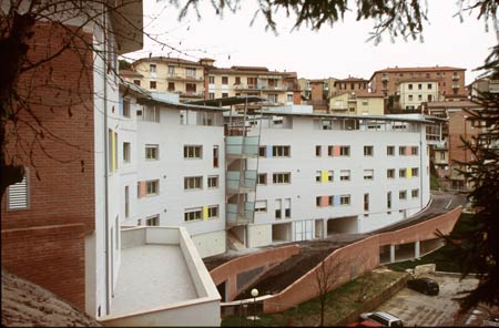 Edificio multifunzionale  Porta S.Viene - Siena  
  (2004 - 2011)